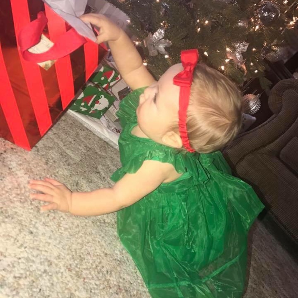 Meet your Posher, Angie